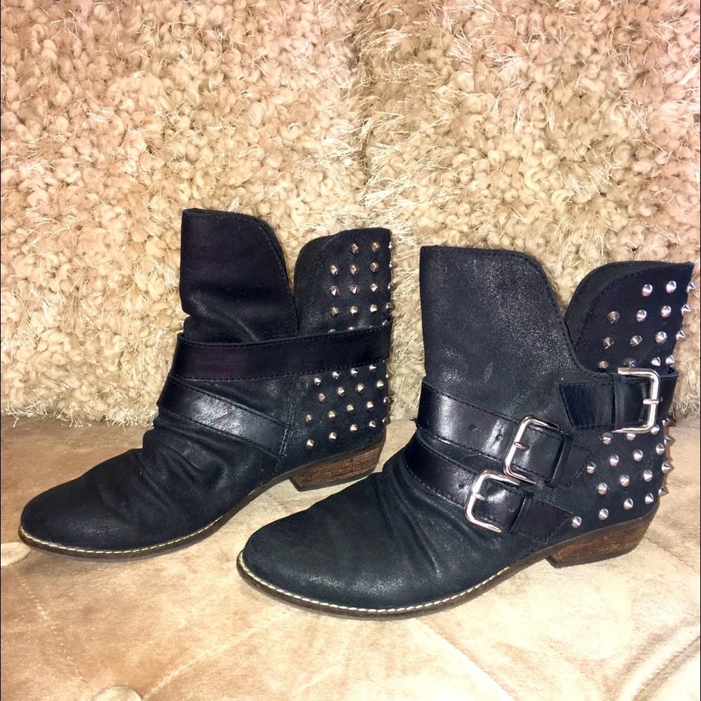 Dolce Vita studded black leather boots